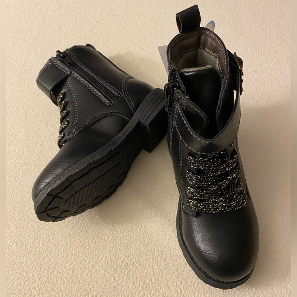 Carter’s boots, black, toddler girls size 8